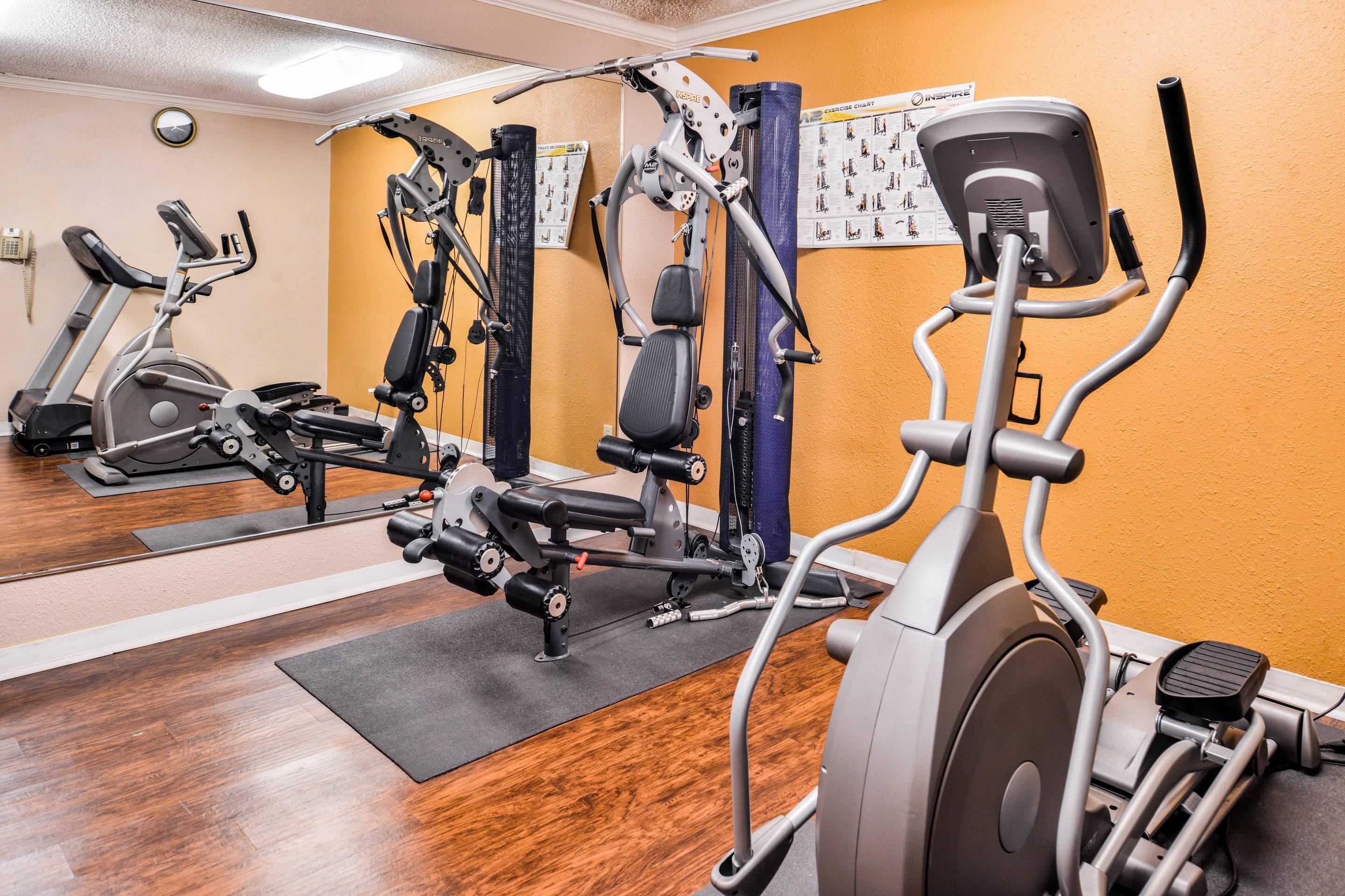 Fitness center | Quality Inn And Suites Beaumont