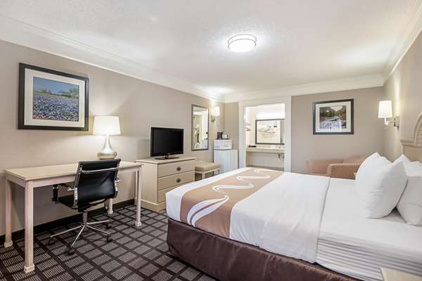  - Quality Inn Marble Falls