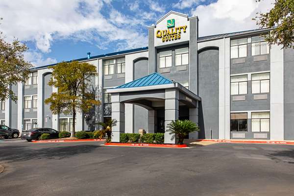 On-Site,Outdoor/Exterior,Exterior View of Building