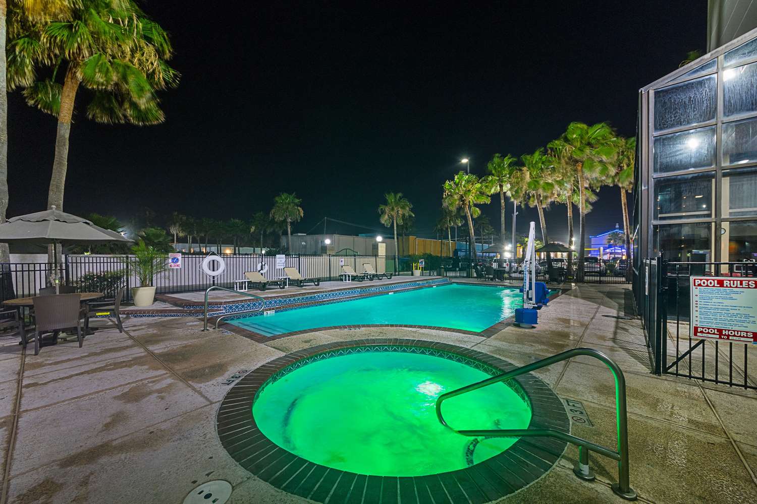 Comfort Suites South Padre Island, TX See Discounts