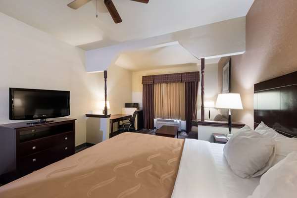  - Quality Inn & Suites Terrell - I-20, Exit 501