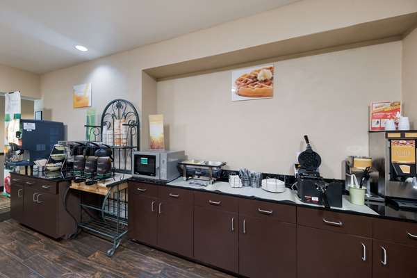 Amenities - Quality Inn & Suites Terrell - I-20, Exit 501