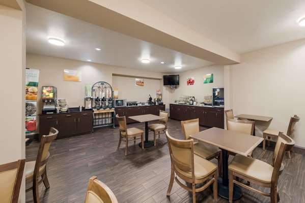 Amenities - Quality Inn & Suites Terrell - I-20, Exit 501