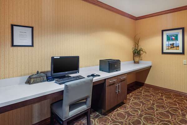Conference Area - Comfort Suites McKinney