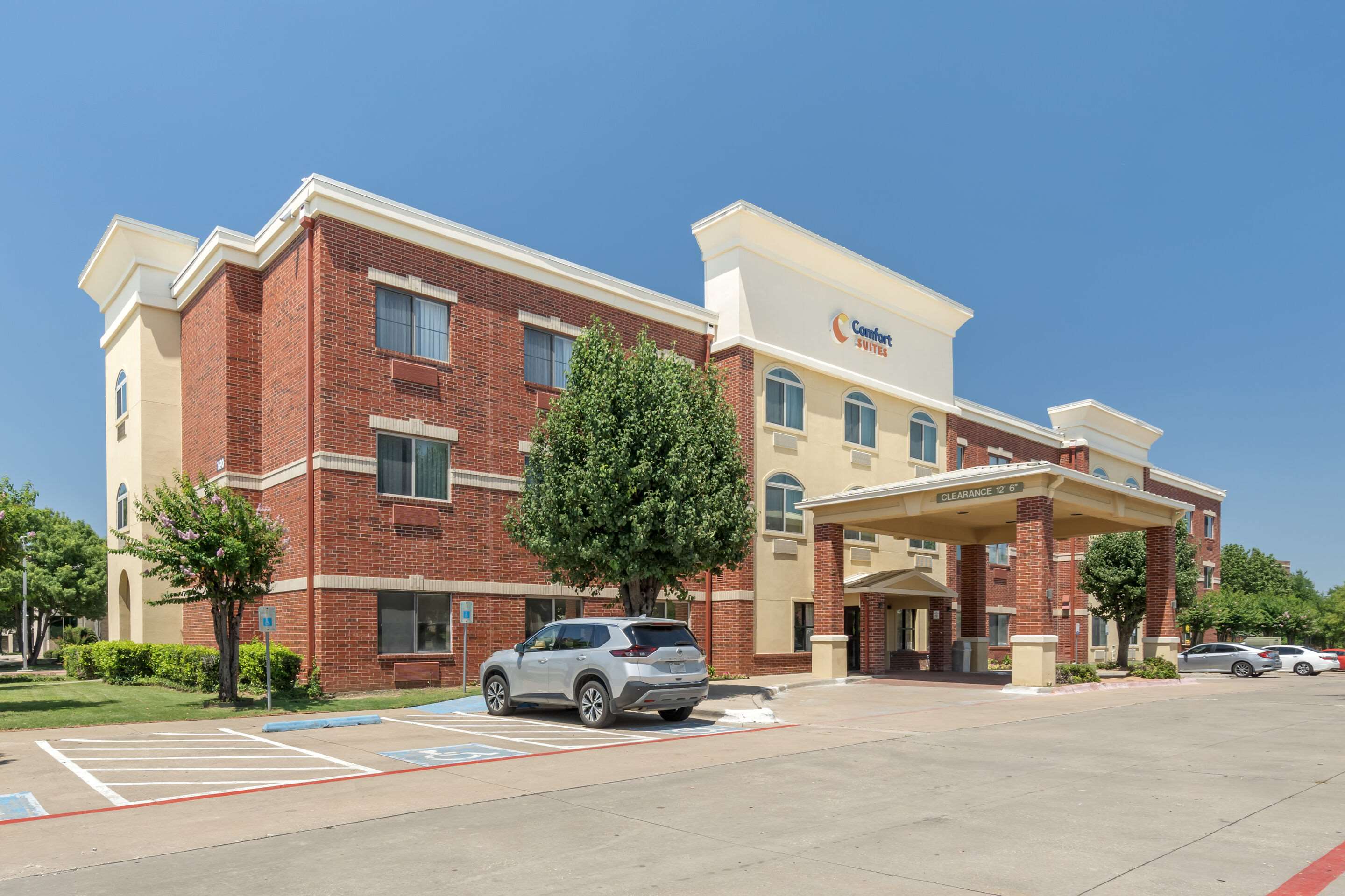 Hotel exterior | Comfort Suites McKinney - Allen