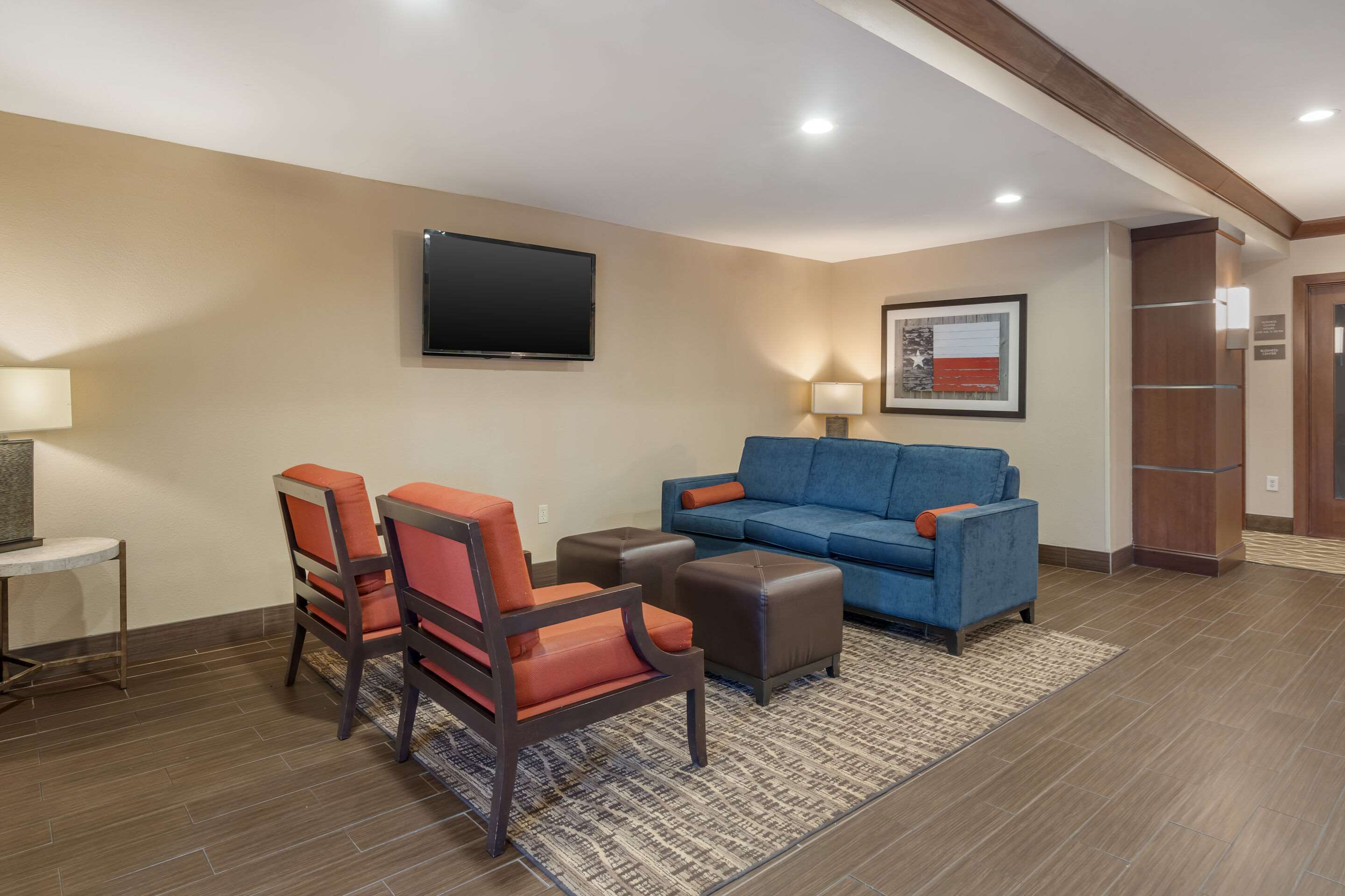 Hotel lobby | Comfort Suites McKinney - Allen