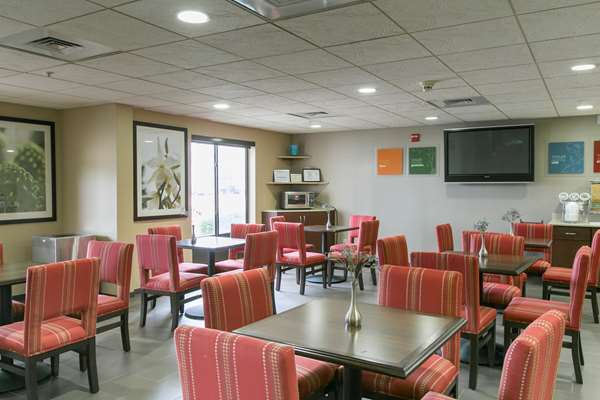 Amenities - Comfort Suites US 183 Austin