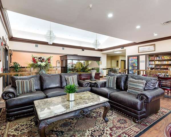  - Comfort Suites Lake Jackson