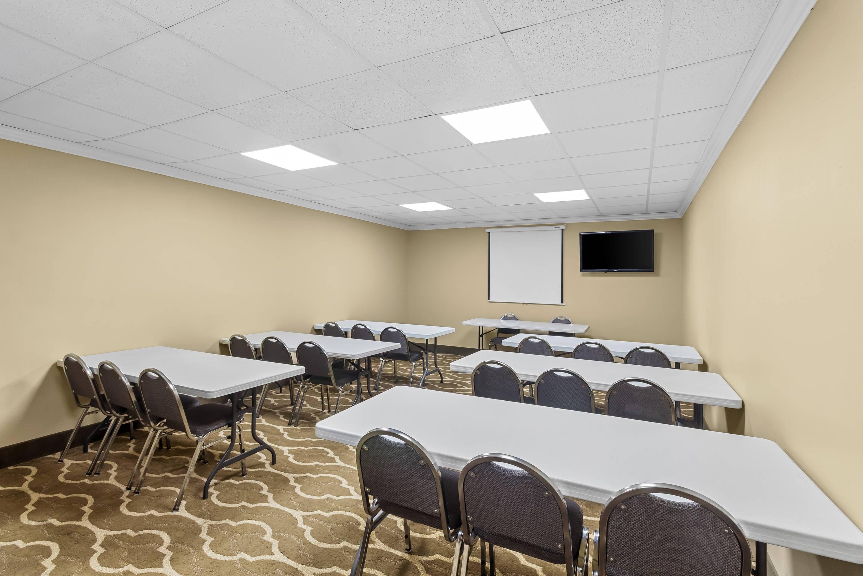 Meeting room | Comfort Suites Lake Jackson Clute