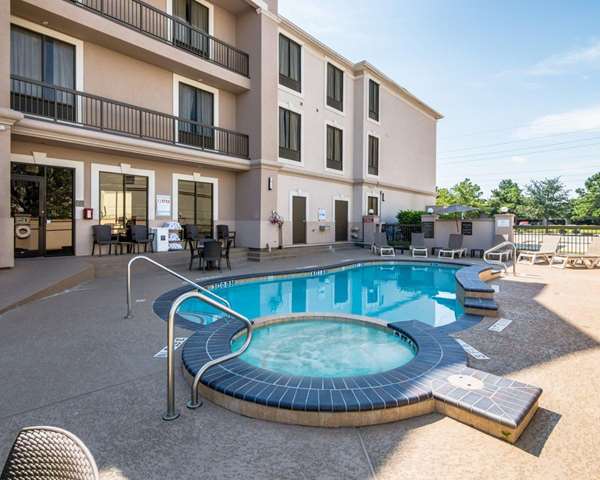 Pool - Comfort Suites Clay Road Houston