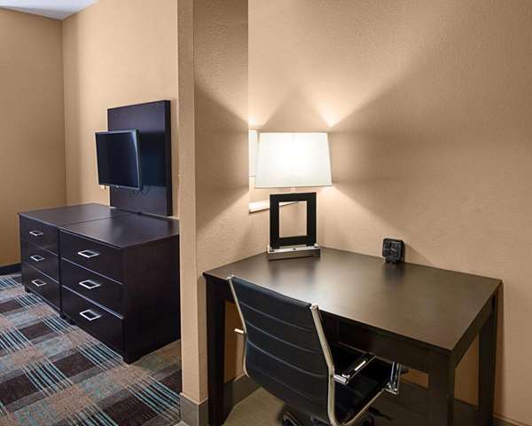  - Comfort Suites Clay Road Houston