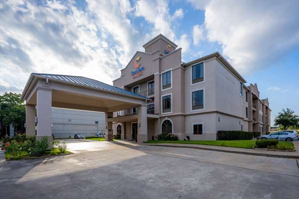 Exterior view - Comfort Suites Clay Road Houston