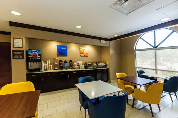 Amenities - Comfort Suites Clay Road Houston