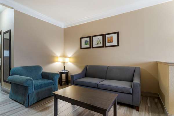 Suite - Comfort Suites Kingwood - I-69, Exit 151