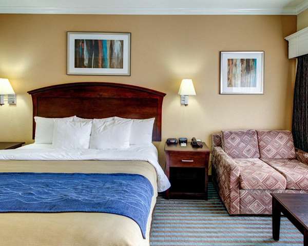  - Comfort Inn Corsicana - I-45, Exit 231