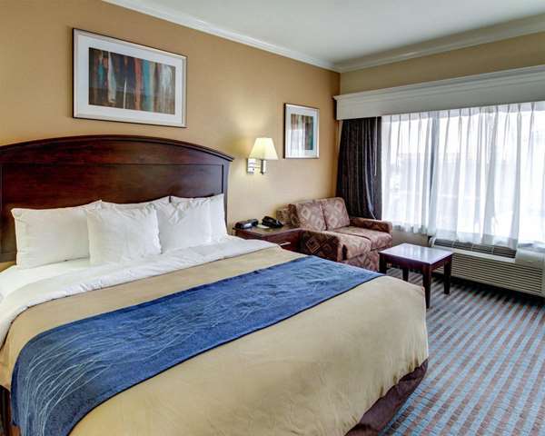  - Comfort Inn Corsicana - I-45, Exit 231