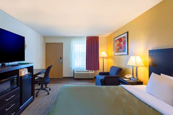  - Quality Inn Arlington Highlands Arlington - I-20, Exit 450