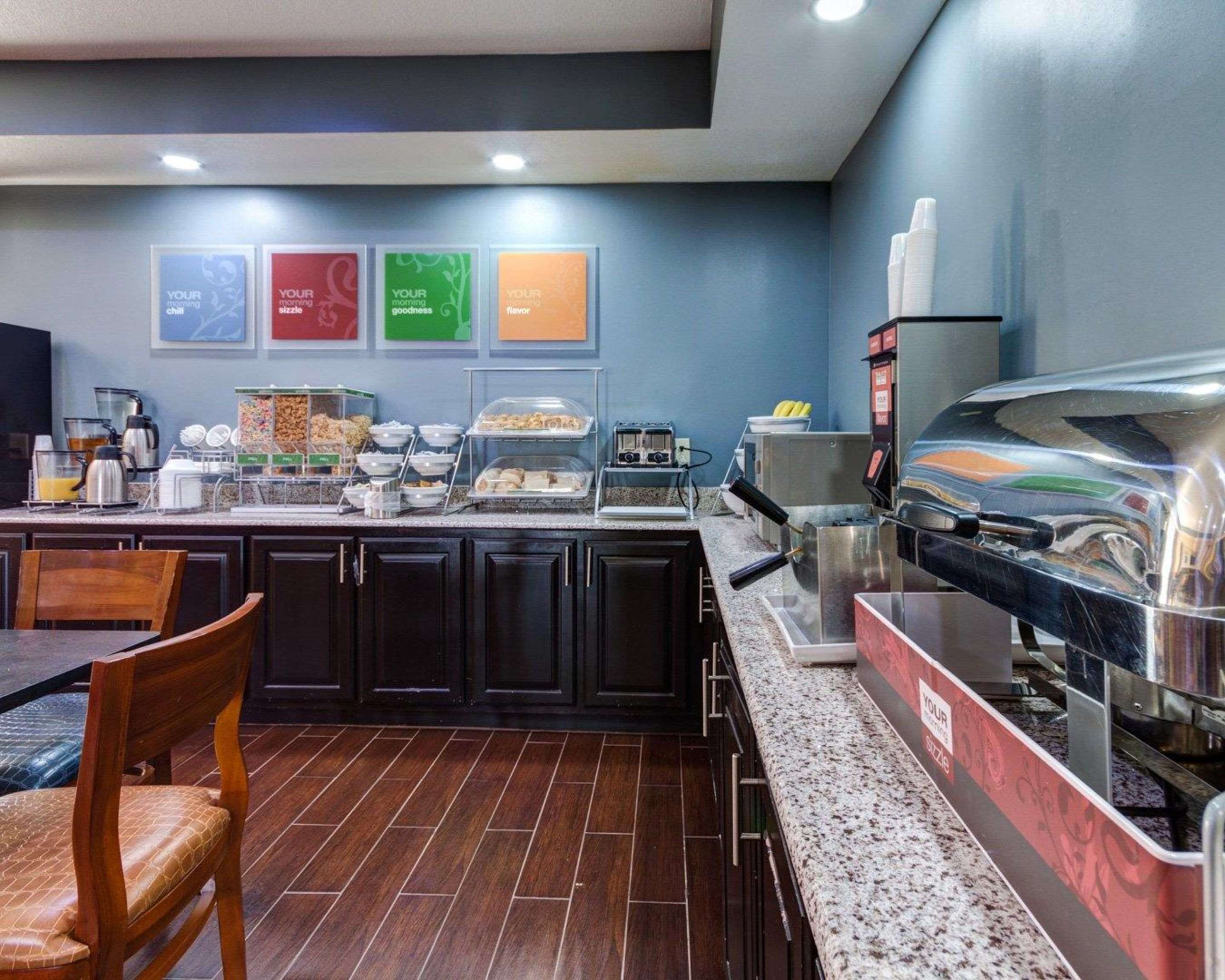 Hot and cold breakfast buffet