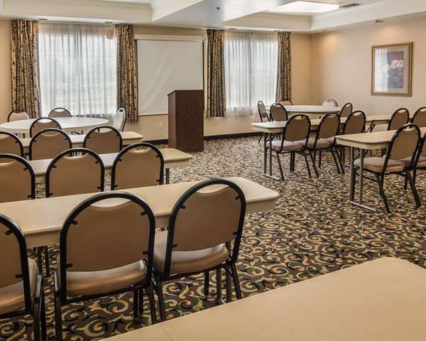  - Comfort Suites Texarkana - I-30, Exit 220B
