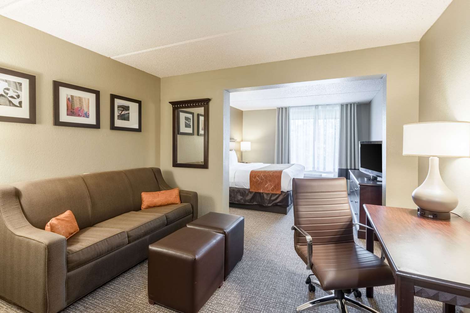 Comfort Suites Airport Austin, TX See Discounts