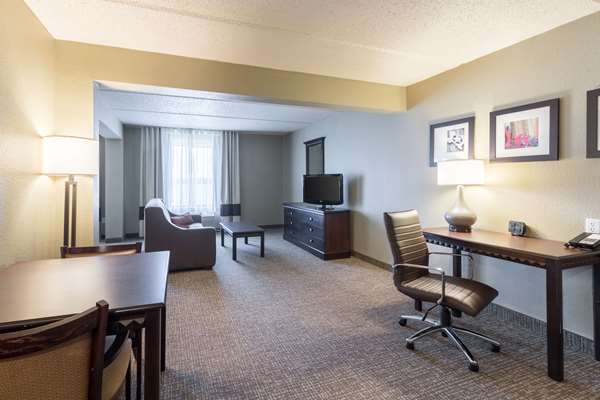 Suite - Comfort Suites Airport Austin