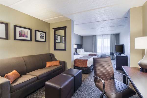 Suite - Comfort Suites Airport Austin
