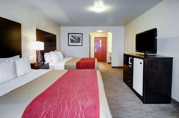  - Comfort Inn & Suites Amarillo - I-40, Exit 64