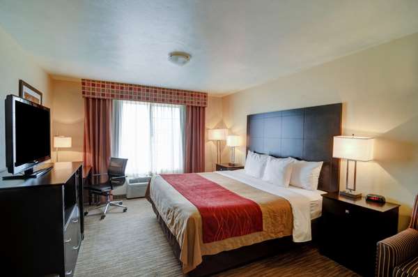  - Comfort Inn & Suites Amarillo - I-40, Exit 64