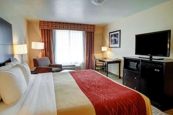  - Comfort Inn & Suites Amarillo - I-40, Exit 64