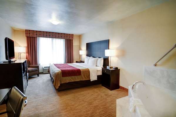 Suite - Comfort Inn & Suites Amarillo - I-40, Exit 64