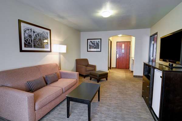Suite - Comfort Inn & Suites Amarillo - I-40, Exit 64