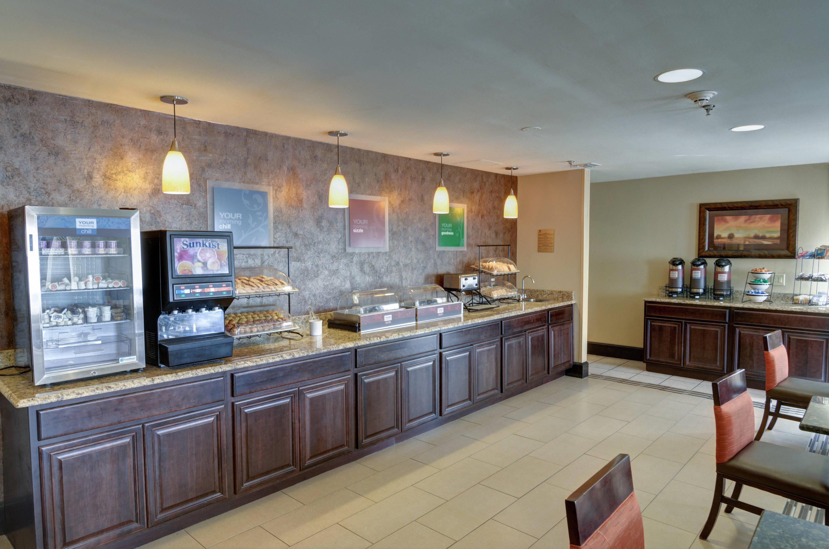 Free breakfast | Comfort Inn And Suites Amarillo