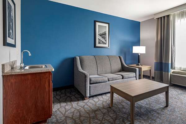 Suite - Comfort Inn Mansfield