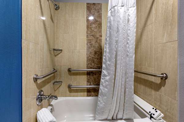  - Comfort Inn Mansfield