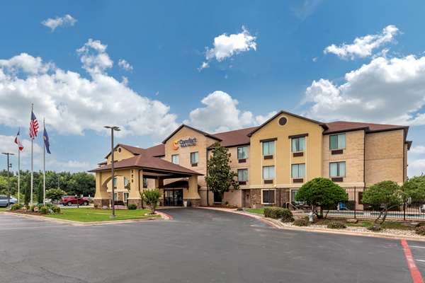 Exterior view - Comfort Inn Mansfield