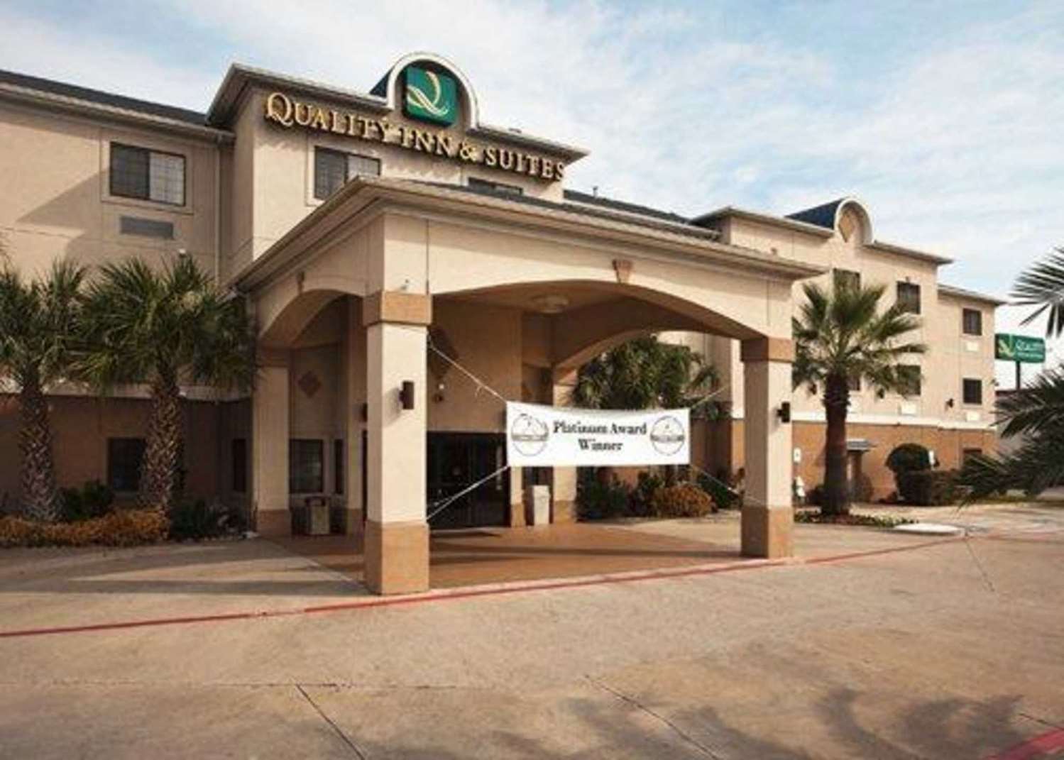 Quality Inn & Suites South Waco, TX See Discounts