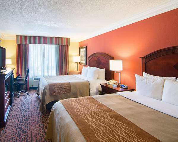  - Comfort Inn & Suites West Katy - I-10, Exit 745