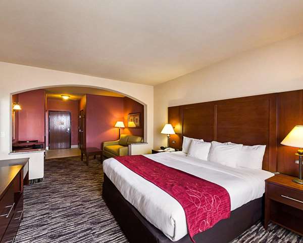 Suite - Comfort Suites McAllen
