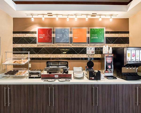 Amenities - Comfort Suites McAllen