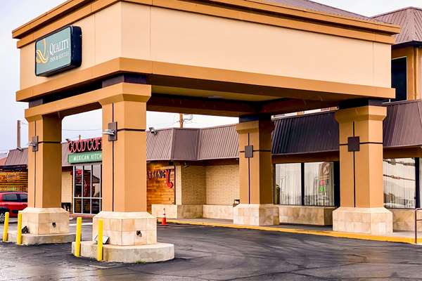 Exterior view - Quality Inn & Suites El Paso - I-10, Exit 24