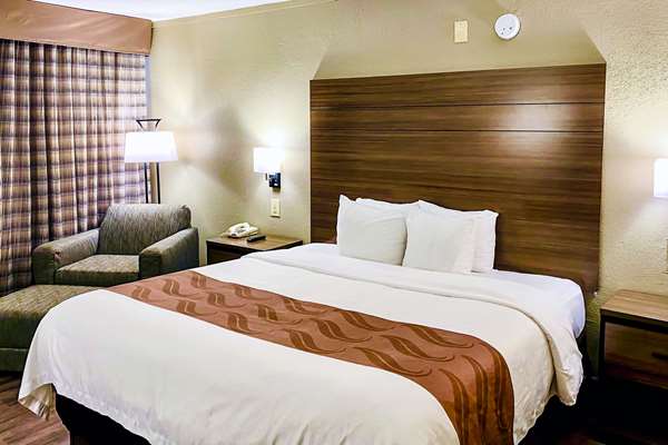  - Quality Inn & Suites El Paso - I-10, Exit 24