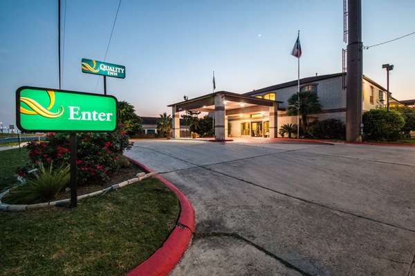 Exterior view - Quality Inn San Marcos - I-35, Exit 206