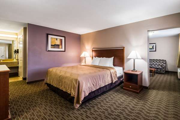 Suite - Quality Inn San Marcos - I-35, Exit 206