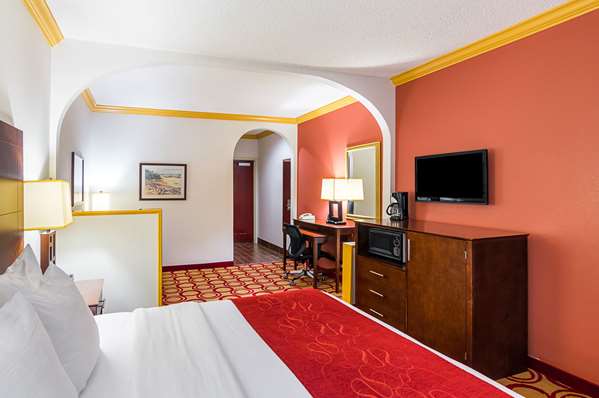 Suite - Quality Suites Lubbock