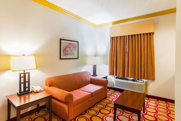 Suite - Quality Suites Lubbock