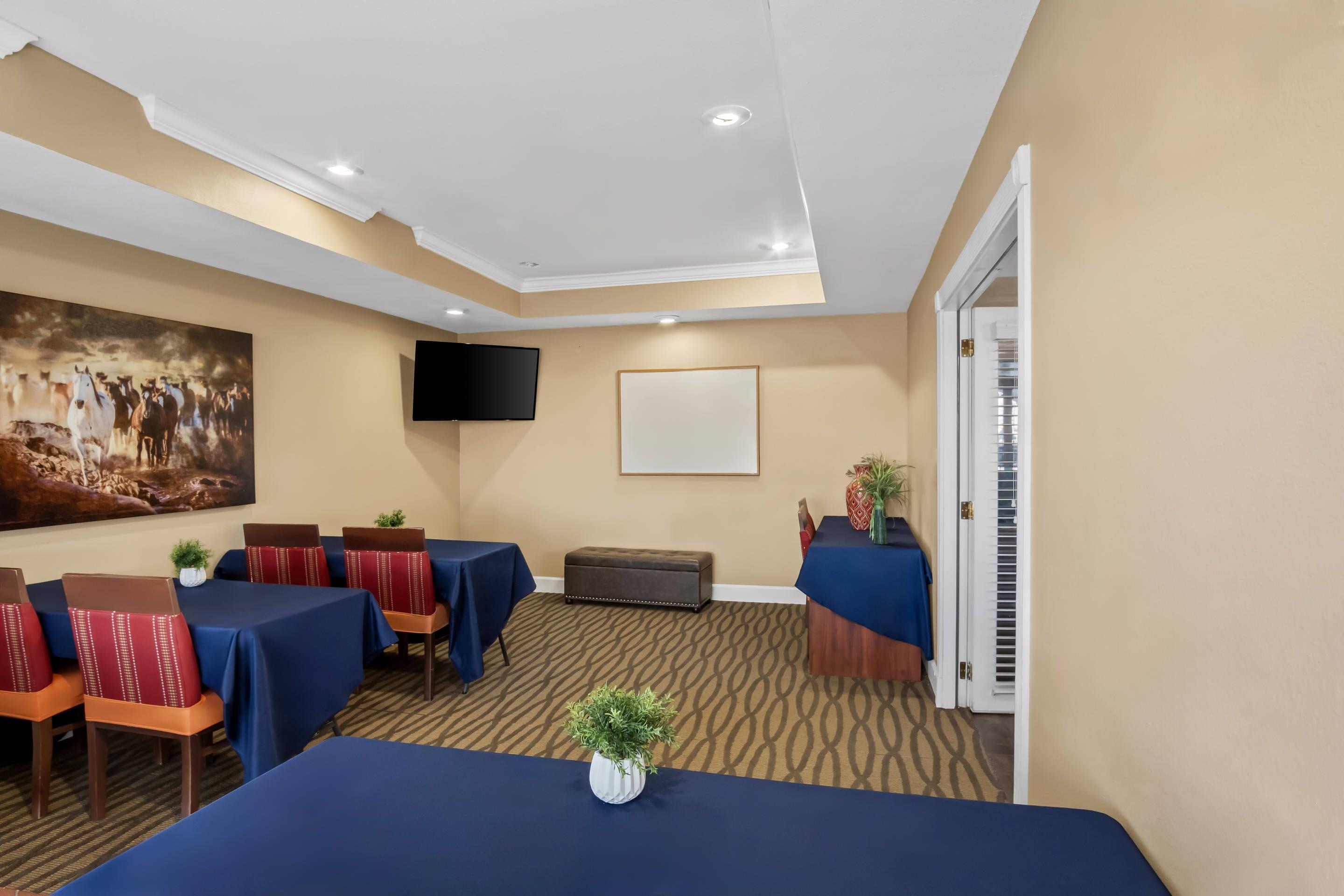 Event space | Quality Suites Las Colinas Center