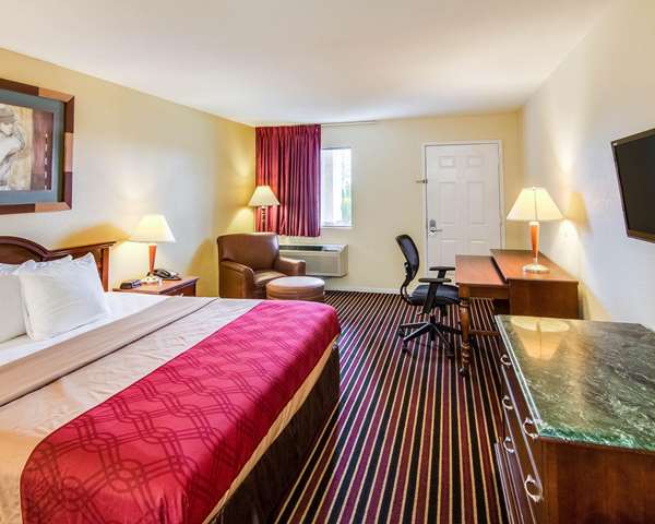  - Rodeway Inn & Suites Northwest Houston