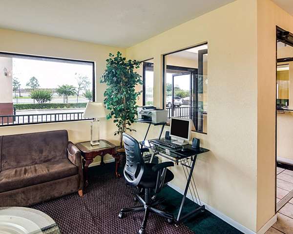 Conference Area - Rodeway Inn & Suites Northwest Houston