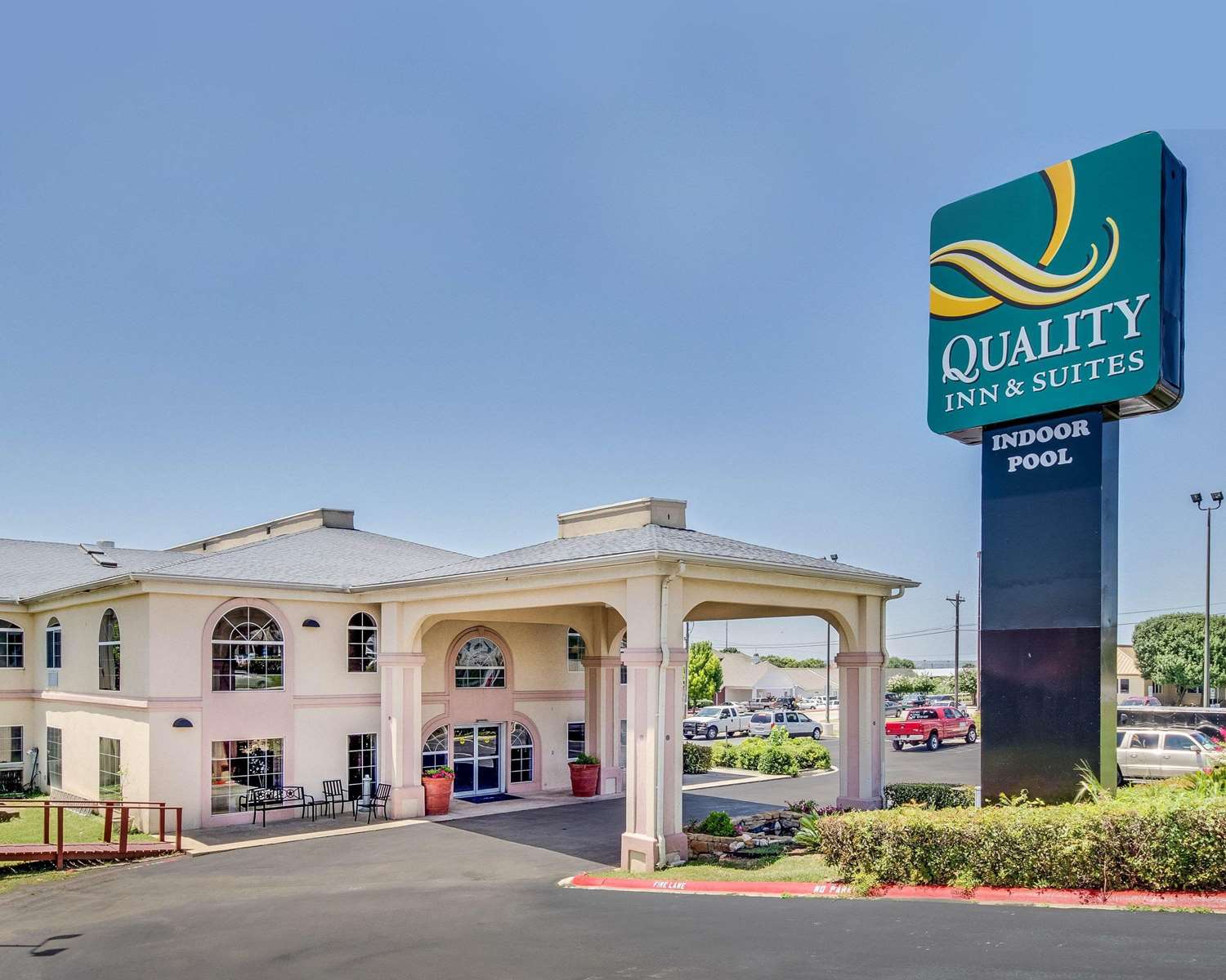 Quality Inn & Suites Kerrville, TX See Discounts