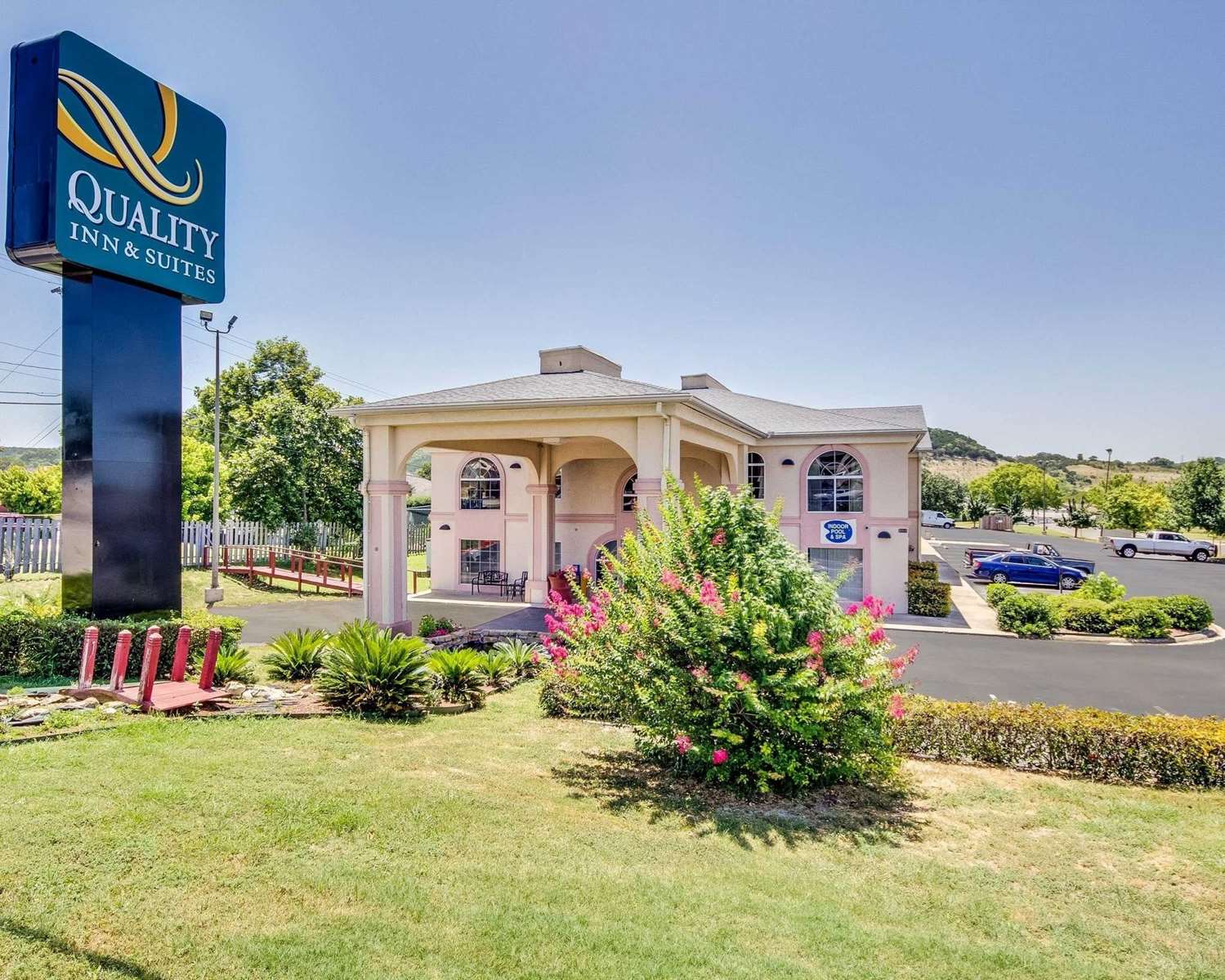 Quality Inn & Suites Kerrville, TX See Discounts